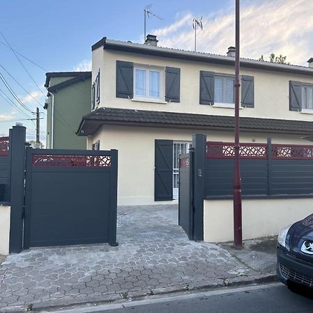 Chambre Pour 2 Personnes Avec Lit Separe Dans La Banlieue Parisienne Bondy Exteriér fotografie